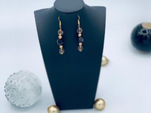 Boucles d’oreilles Cristaux torsadées​